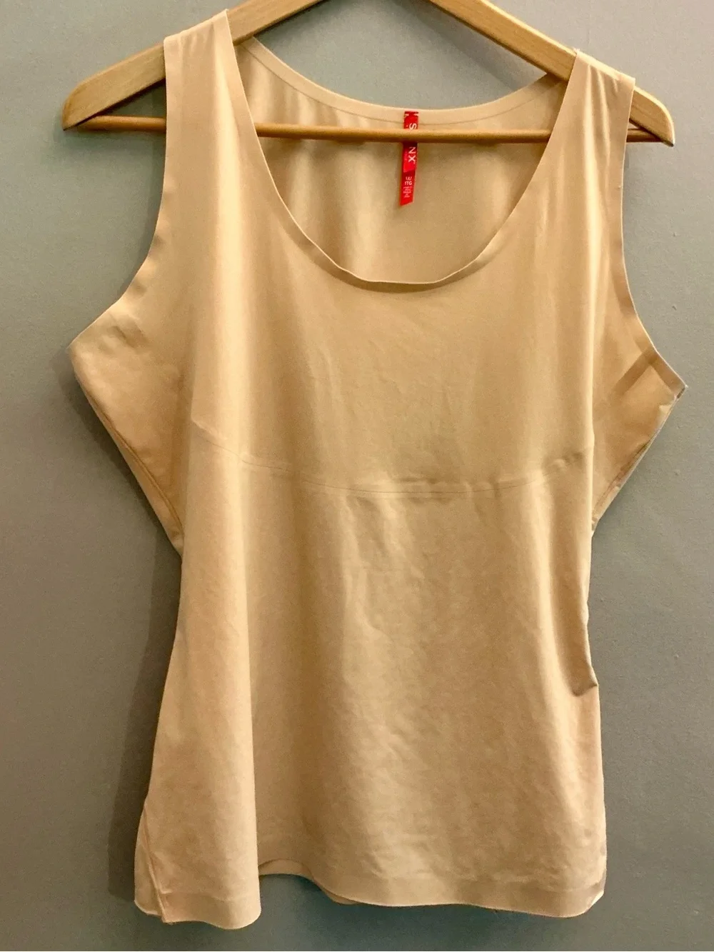 SPANX Thinstincts Shapewear Shaping Tank Camisole Nude Size 1X
